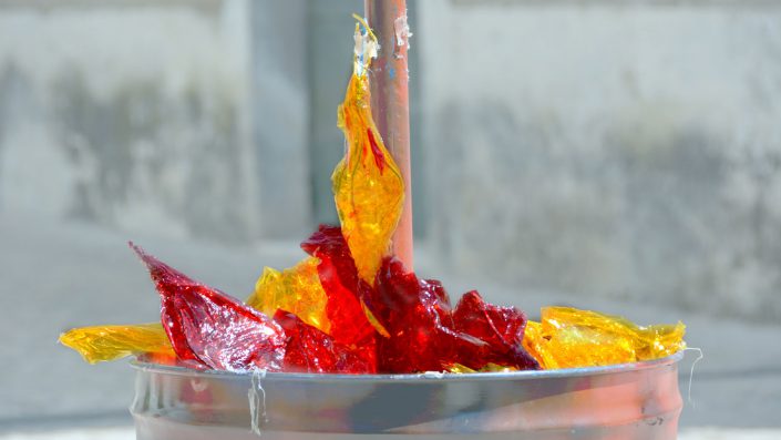 Brigitte-Weidmann_KunstStoff_Plastiktonne